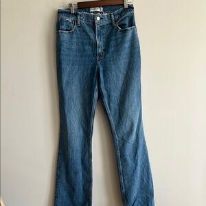 Abercrombie and Fitch The 70s Vintage Flare Ultra High Rise Jeans Size 29/8R